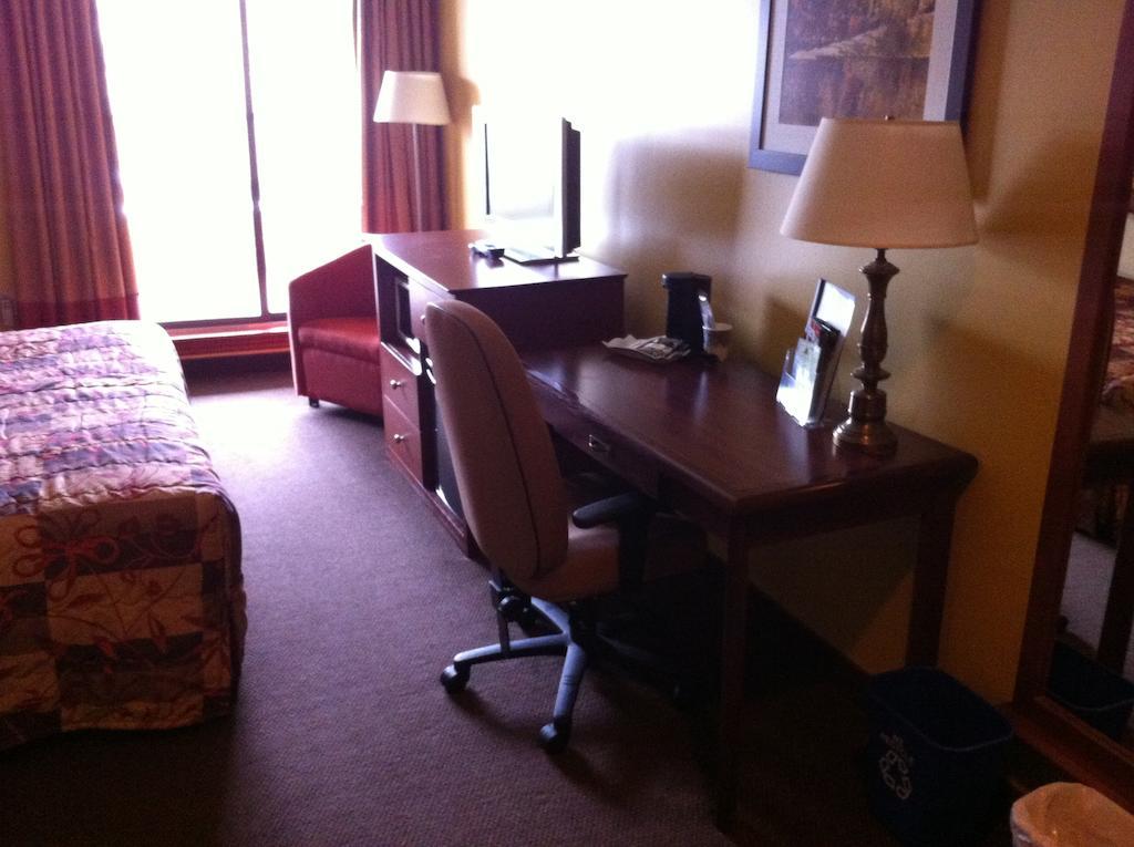 Dartmouth Oceanview Hotel Ruang foto