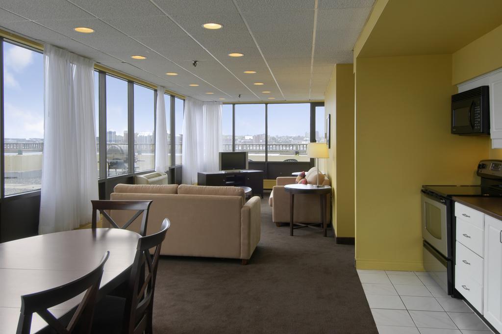 Dartmouth Oceanview Hotel Ruang foto